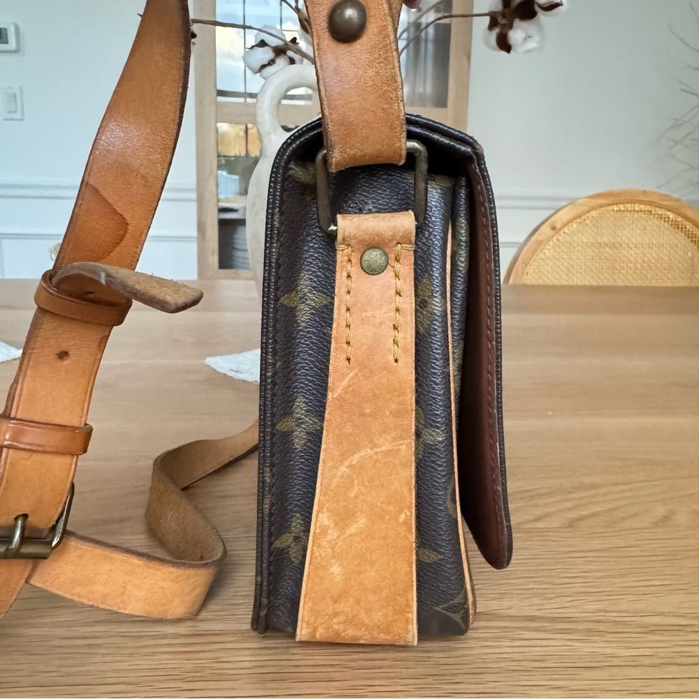 ✅AUTH✅LOUIS VUITTON CARTOUCHIERE MM - Picture 5 of 14